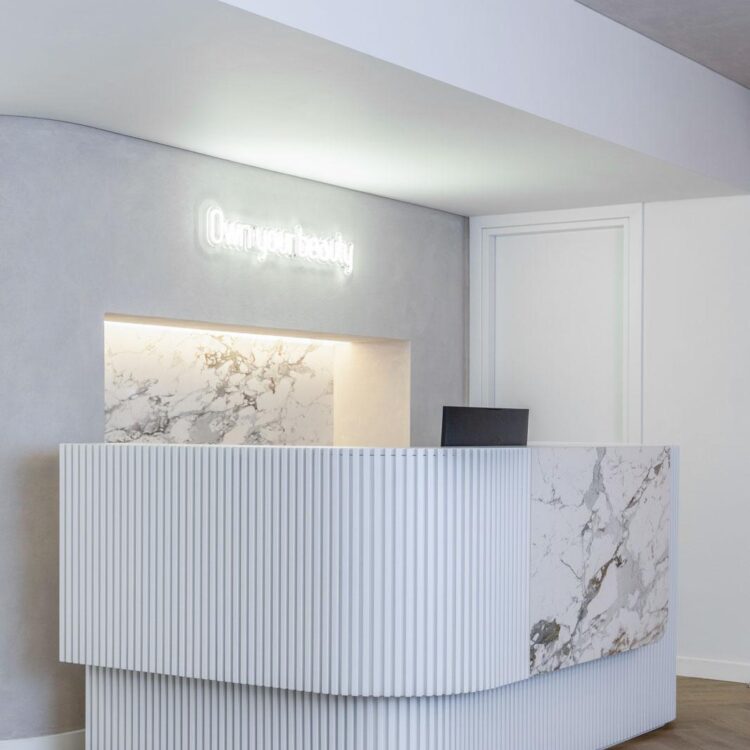 PAPAIOANNOU CLINIC-HEADER 2