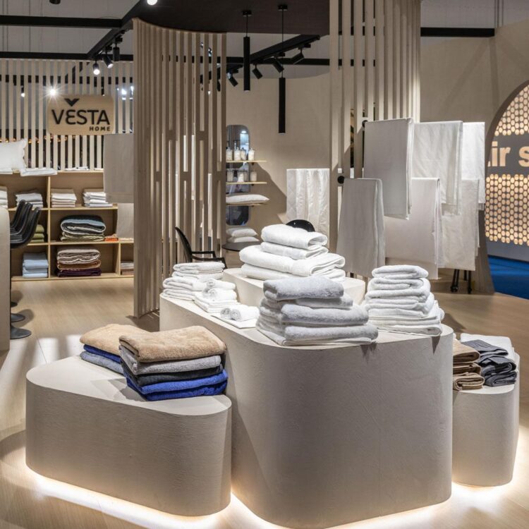 VESTA XENIA 2025-HEADER 2